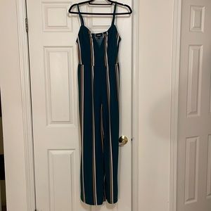 Jumpsuit/romper/one piece